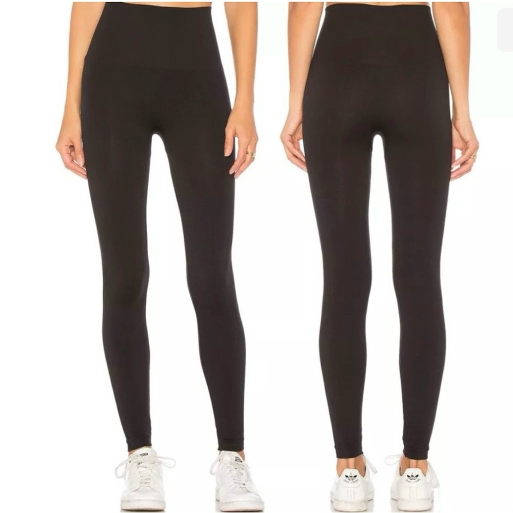 NWOT SPANX Look at Me Now Seamless Moto Leggings size XS